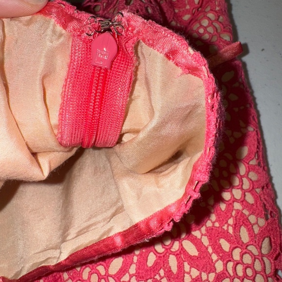 EUC RARE Tibi Crochet Lace Doily Fit & Flare Skirt Pink Tan Size 8 - Picture 4 of 6